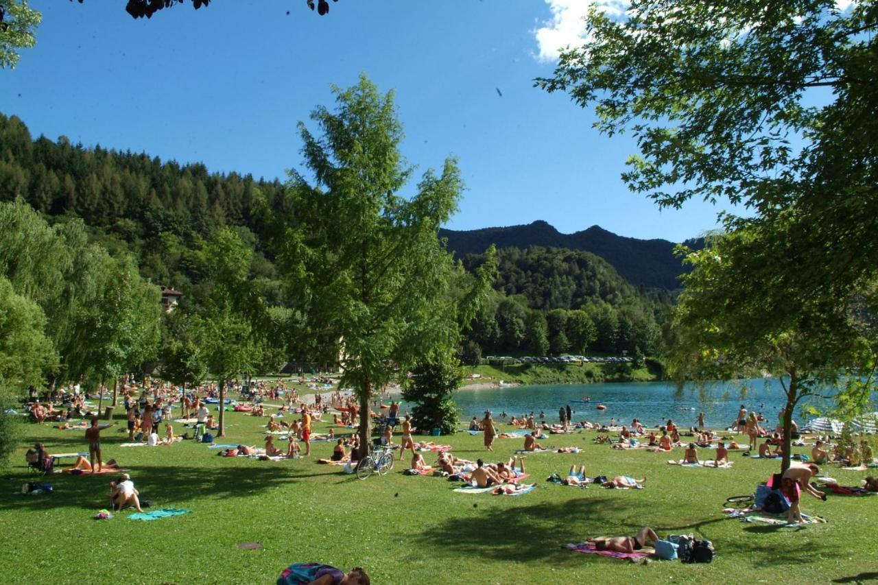 Family Wellness Camping Al Sole Molina di Ledro Buitenkant foto